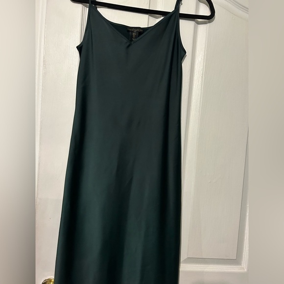 HOUSE OF HARLOW Forest Green Satin Midi Slip holiday Dress, size small - Picture 5 of 13